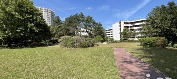 2 bedrooms Apartment in Nanterre, France No. 170408 20