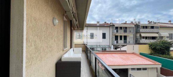 2 Schlafzimmer Wohnung in Viareggio, Italy, Nr. 71789 12