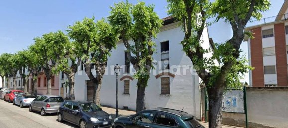 24 bedrooms Building in Valenza, Italy No. 209440 3