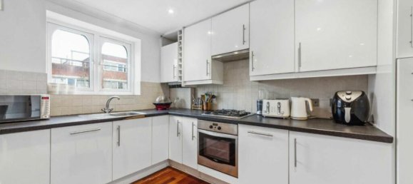 2 Schlafzimmer Wohnung in Acton, United Kingdom, Nr. 10030 4