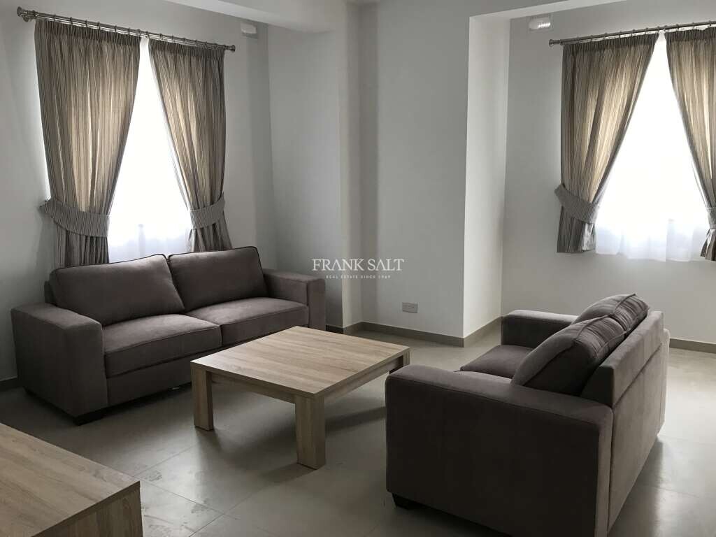 Apartamento de 3 dormitorios en Saint Julian's, Malta No. 3761