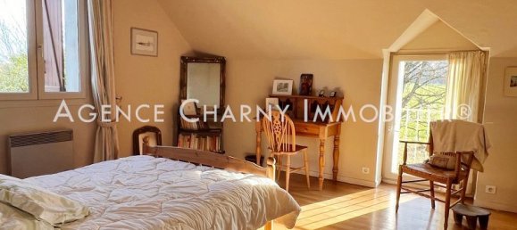 6 Schlafzimmer Haus in Chateau-Renard, France, Nr. 156370 20
