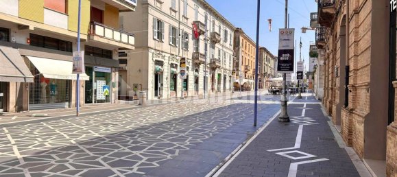 2-salle Propriété commerciale à Lanciano, Italy No. 125728 6