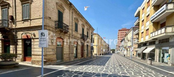 2-salle Propriété commerciale à Lanciano, Italy No. 125728 7