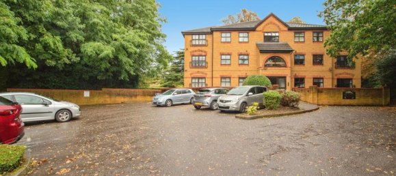 2 bedrooms Apartment in Watford, United Kingdom No. 6105 11