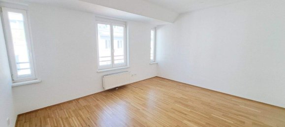2 rooms Apartment in Hernals, Austria No. 133902 6