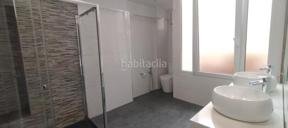 5 bedrooms Apartment in Reus, Spain No. 169427 3