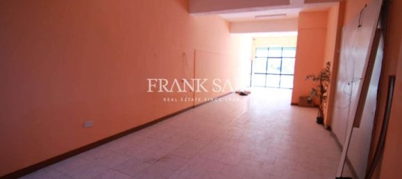  محل تجاري في Zebbug, Malta 77متر مربع رقم 12607 2