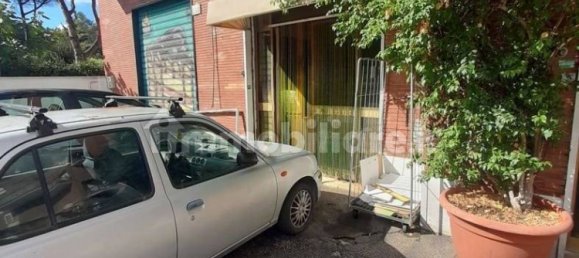 1-Zimmer Gewerbliche Immobilie in Rome, Italy, Nr. 169758 12