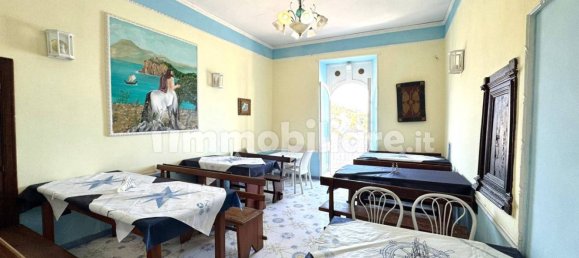 Edificio de 5 habitaciónes en Agropoli, Italy No. 267251 18