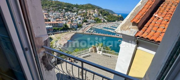 Edificio de 5 habitaciónes en Agropoli, Italy No. 267251 33
