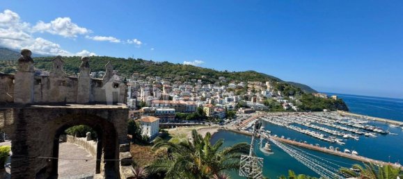 Edificio de 5 habitaciónes en Agropoli, Italy No. 267251 8