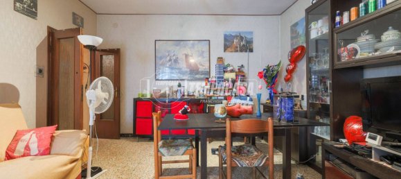 3 bedrooms Apartment in Bologna, Italy No. 271443 9