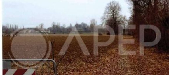 3 bedrooms House in Camposampiero, Italy No. 293381 5