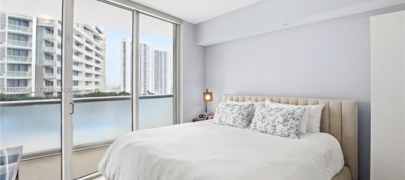 1 dormitorio propiedad comercial en venta en Miami, Miami-Dade, Florida, USA № 614440 8