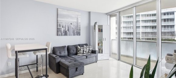 1 dormitorio propiedad comercial en venta en Miami, Miami-Dade, Florida, USA № 614440 5