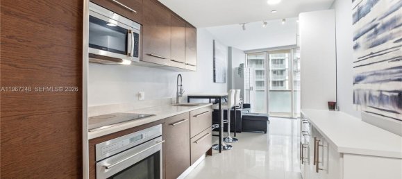 1 dormitorio propiedad comercial en venta en Miami, Miami-Dade, Florida, USA № 614440 7