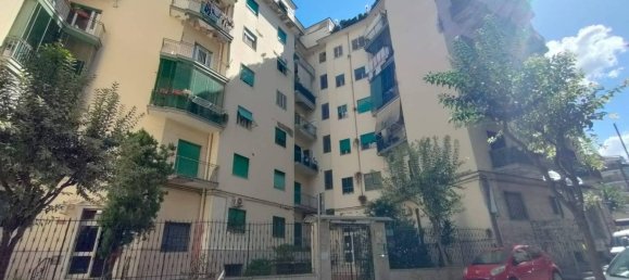 2 Schlafzimmer Wohnung in Portici, Italy, Nr. 31581 29