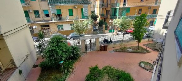 2 Schlafzimmer Wohnung in Portici, Italy, Nr. 31581 24