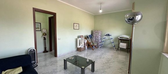 Casa de 12 divisões em Carini, Italy N.º 39309 46