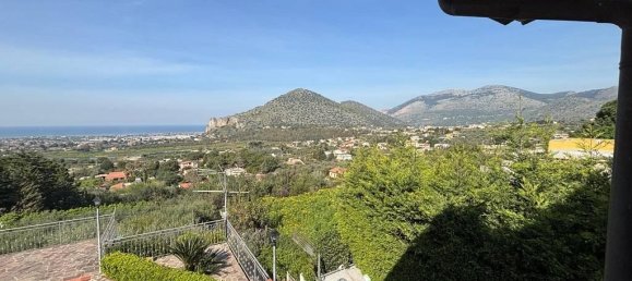 Casa de 12 divisões em Carini, Italy N.º 39309 17