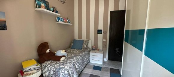 Casa de 12 divisões em Carini, Italy N.º 39309 33