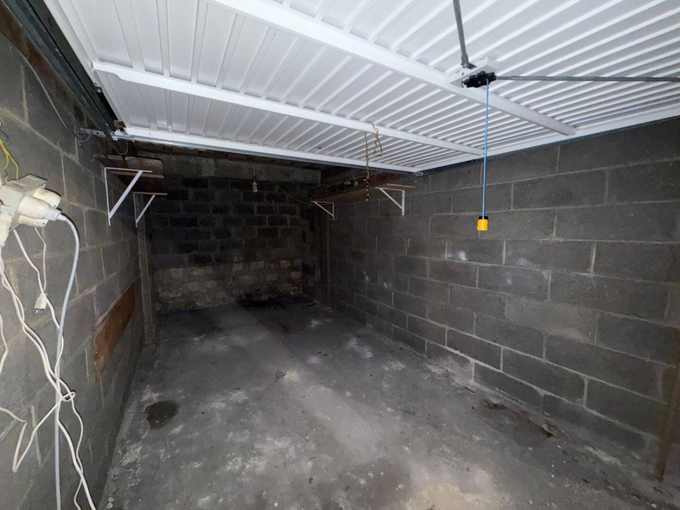 Garaje en La Garenne-Colombes, France 13 m² No. 331513