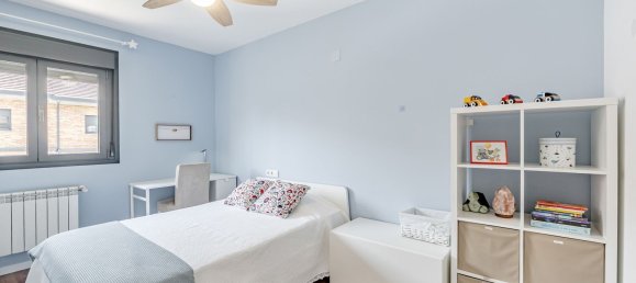 Дом с 4 спальнями в Гетафе, Испания № 139054 3