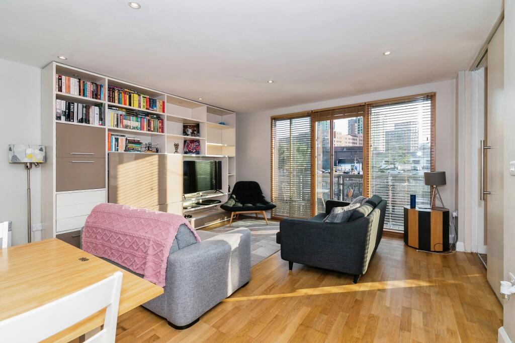2 Schlafzimmer Wohnung in London, United Kingdom, Nr. 10562