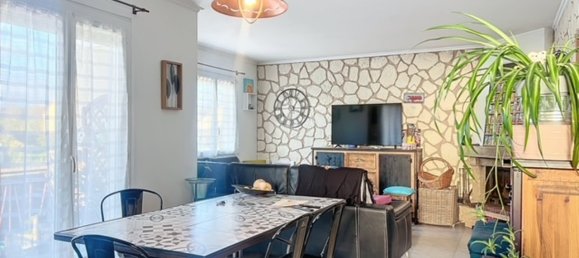 6 bedrooms House in Chaumont-en-Vexin, France No. 211246 3