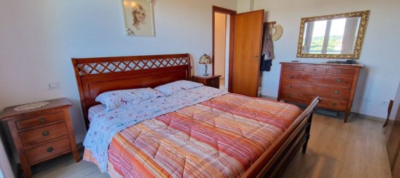 4 Schlafzimmer Wohnung in Riccione, Italy, Nr. 328015 24
