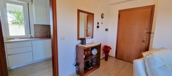 4 Schlafzimmer Wohnung in Riccione, Italy, Nr. 328015 9
