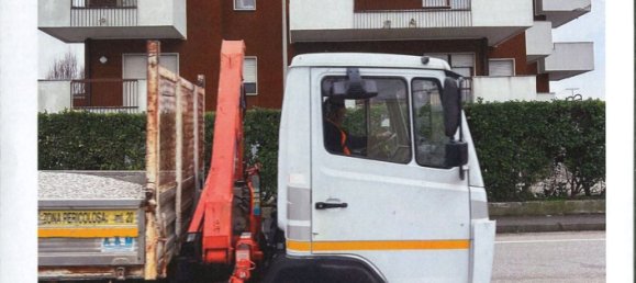 13m² Garage in Udine, Italy No. 179273 4