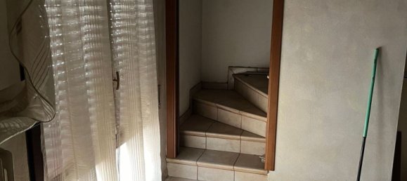 3-salle Appartement à Travagliato, Italy No. 7102 10