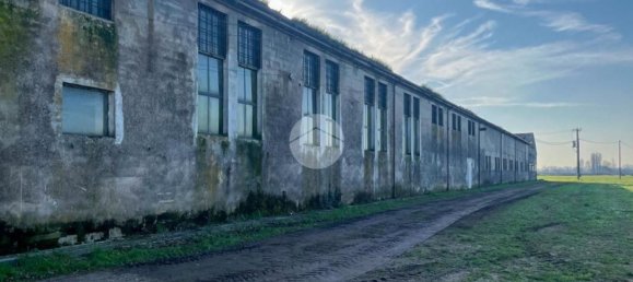 5700m² Warehouse in Marmirolo, Italy No. 210719 12