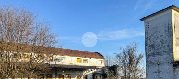 5700m² Warehouse in Marmirolo, Italy No. 210719 9