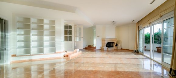 6 bedrooms Villa in Marbella, Spain No. 143525 7