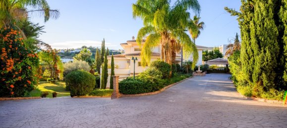 6 bedrooms Villa in Marbella, Spain No. 143525 24