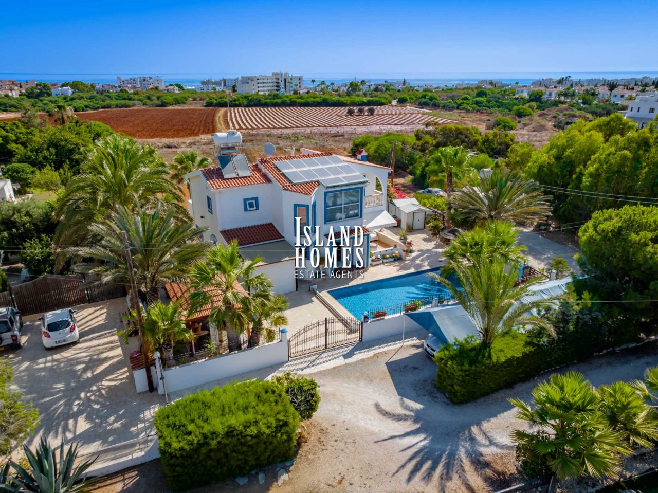 3 bedrooms House in Pernera, Cyprus No. 23952