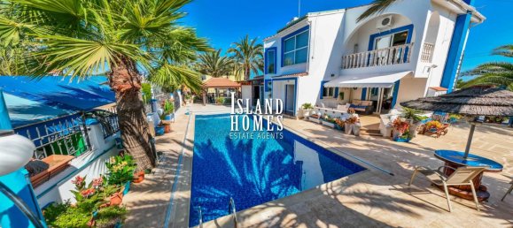 3 bedrooms House in Pernera, Cyprus No. 23952 10