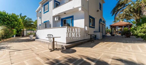 3 bedrooms House in Pernera, Cyprus No. 23952 16