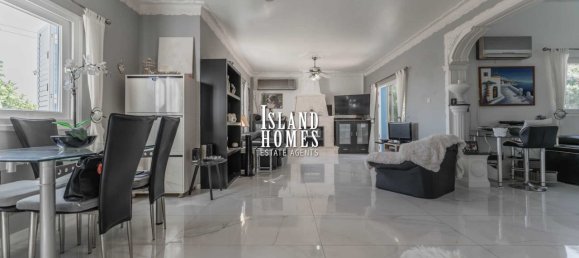 3 bedrooms House in Pernera, Cyprus No. 23952 12