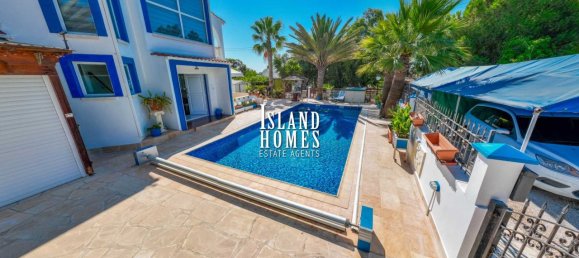 3 bedrooms House in Pernera, Cyprus No. 23952 2