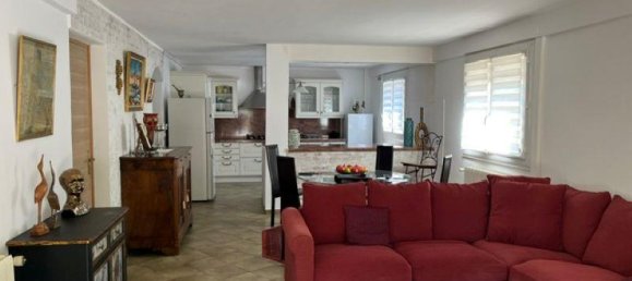 5 غرف نوم فيلا في Bagnols-sur-Ceze, France رقم 309072 2