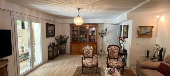 5 غرف نوم فيلا في Bagnols-sur-Ceze, France رقم 309072 9