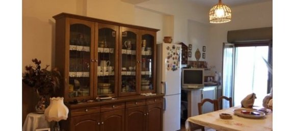 4 rooms Apartment in Messina, Italy No. 254427 3