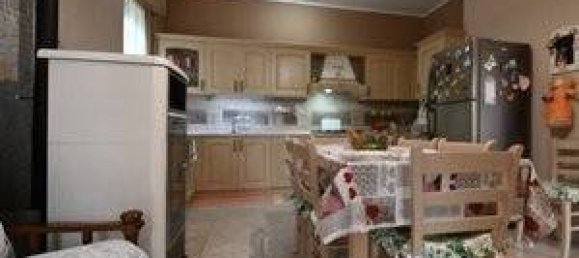 3 bedrooms Villa in Morro d'Oro, Italy No. 345329 9