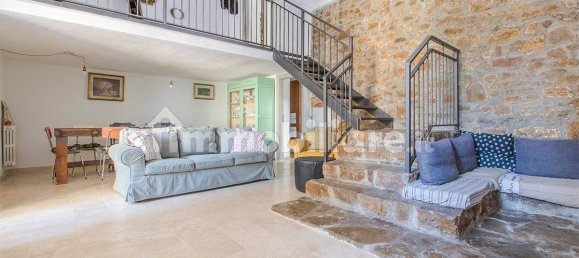 5 bedrooms Villa in Florence, Italy No. 324471 11