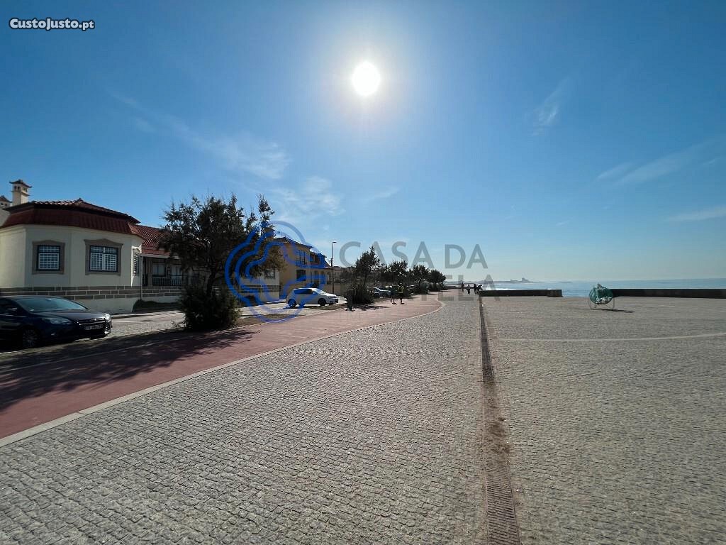 5 bedrooms House in Sao Felix da Marinha, Portugal No. 107603