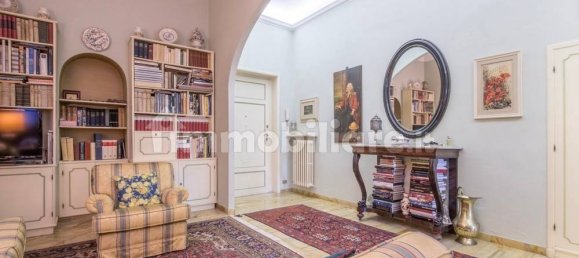 3 Schlafzimmer Wohnung in Siena, Italy, Nr. 324485 6